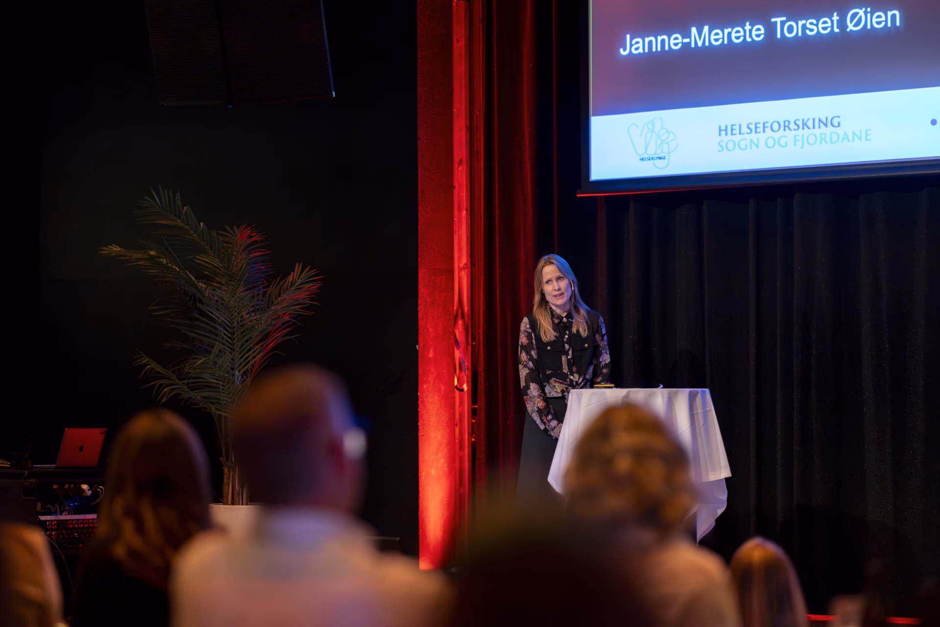 Solfure4V1A4791 Fotografi av Janne-Merete Torset Øien som held pitch.